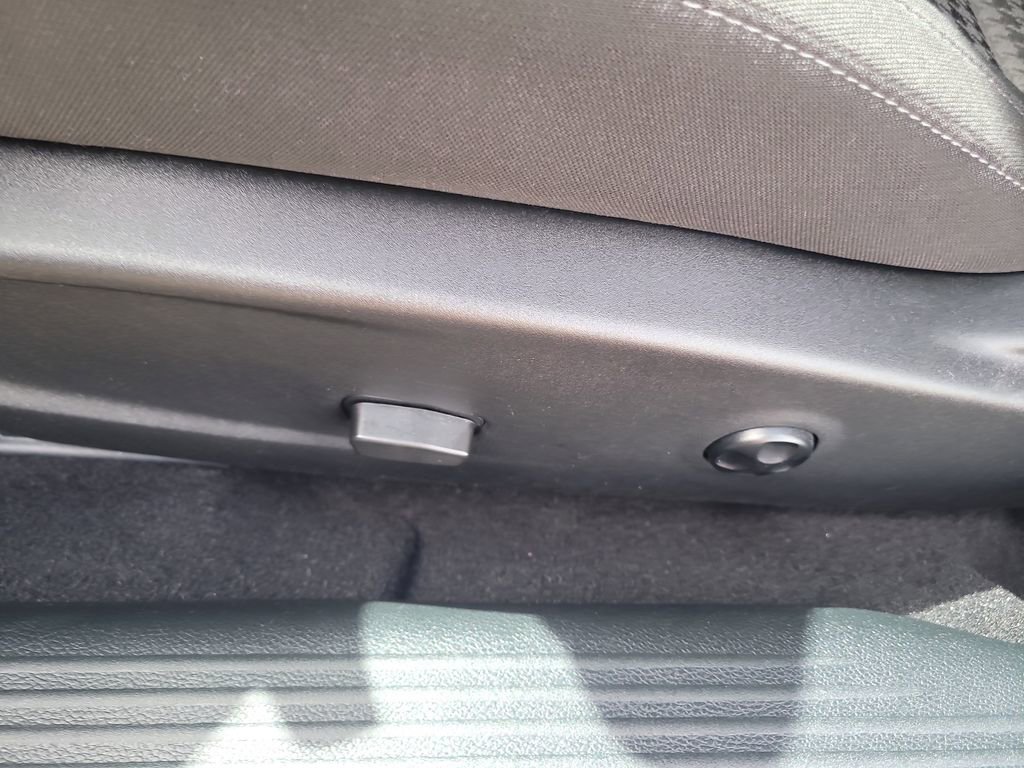 Used 2021 Dodge Challenger GT w/ Driver Convenience Group image 12