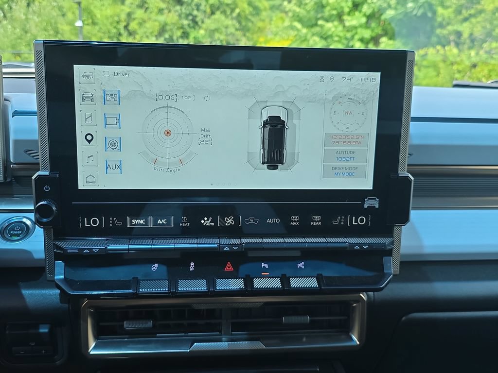 Used 2024 GMC Hummer EV 3X AWD/4WD image 14