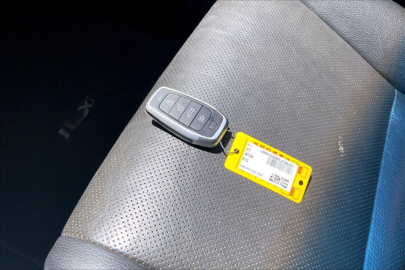 Used 2014 Acura ILX FWD image 19