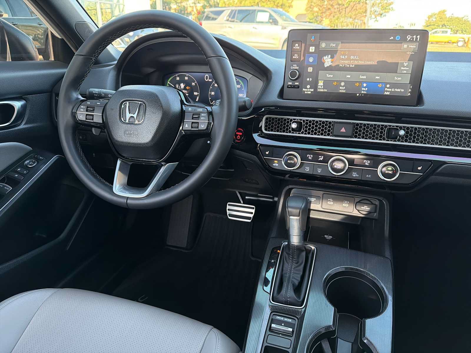 Used 2025 Honda Civic Sport Touring image 3