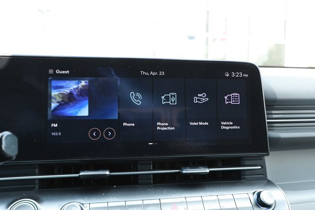 Used 2024 Hyundai Kona SEL AWD/4WD image 16