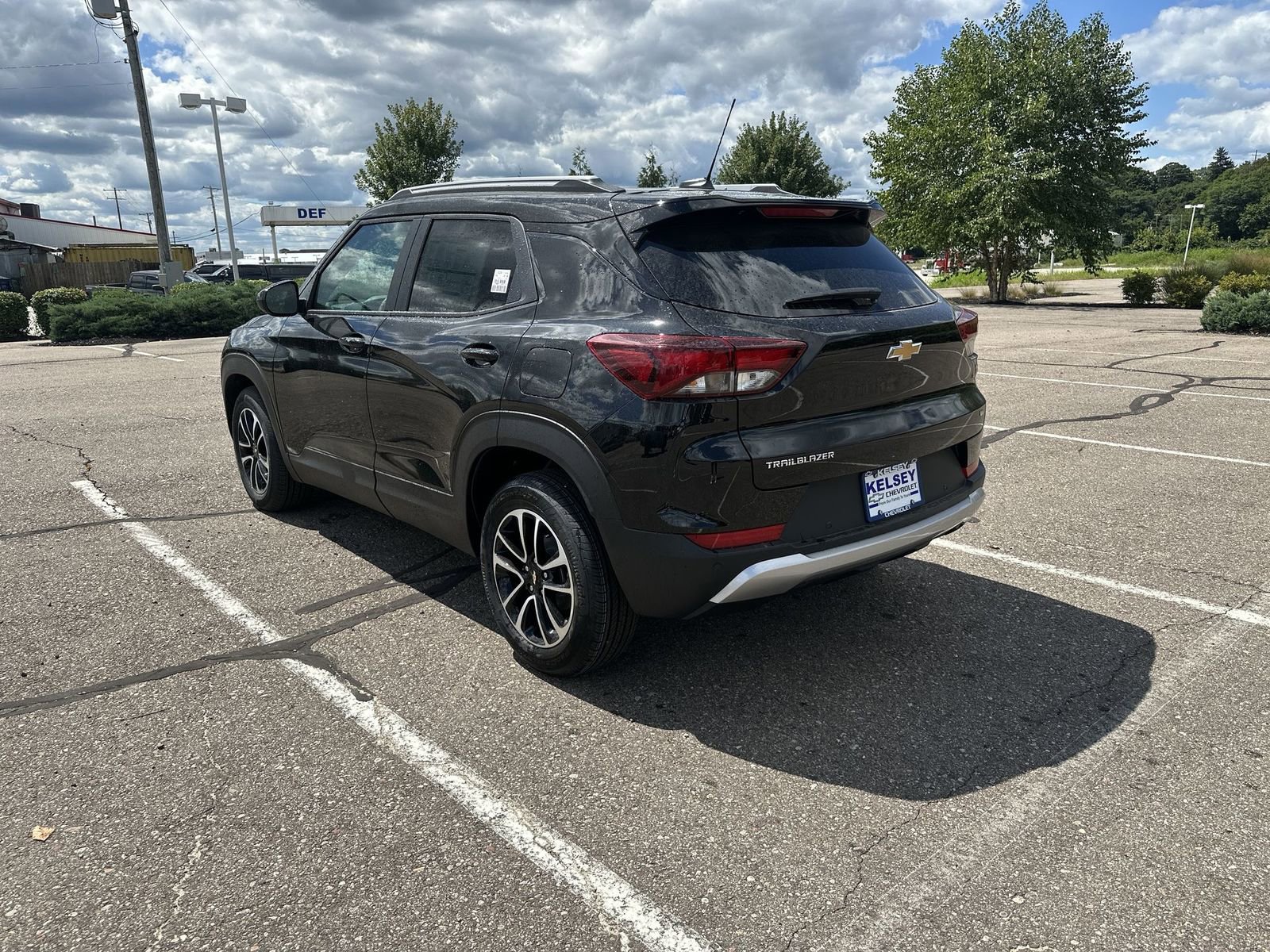 New 2026 Chevrolet TrailBlazer LT w/ Convenience Package image 6