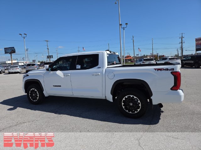 New 2026 Toyota Tundra SR5 AWD/4WD image 24