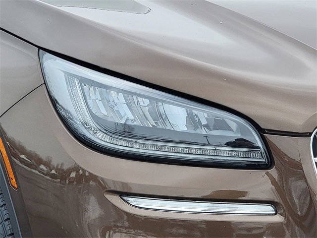Certified 2022 Lincoln Corsair AWD w/ Equipment Group 101A image 16