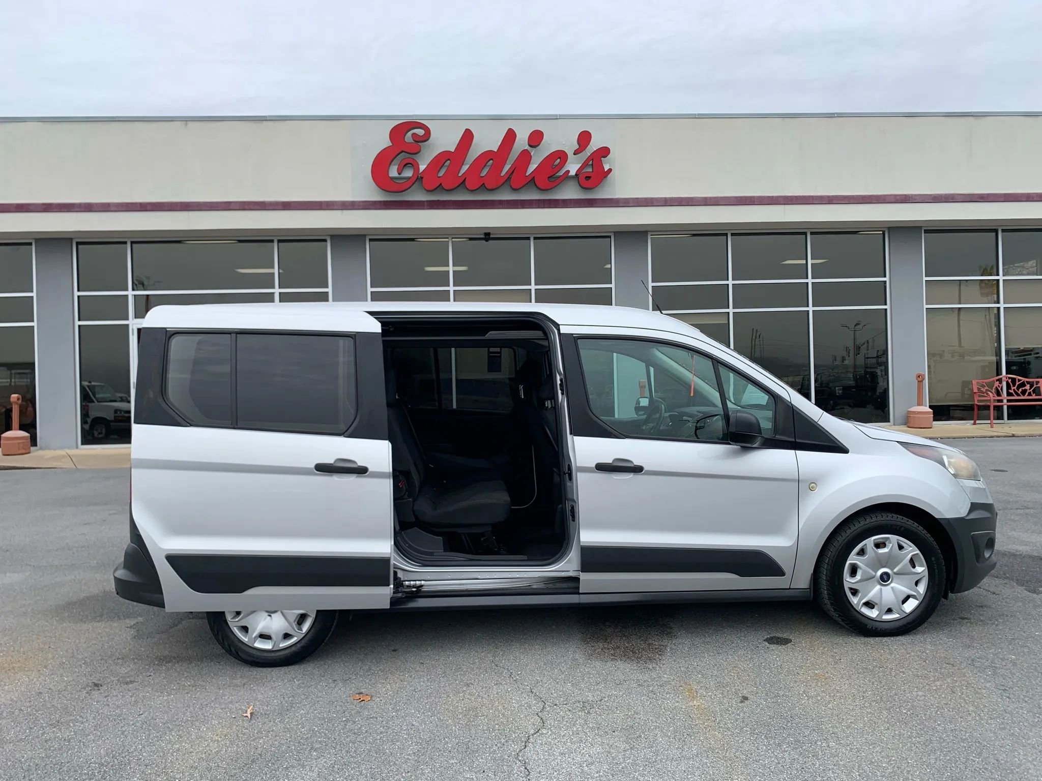 Used 2018 Ford Transit Connect XL image 26