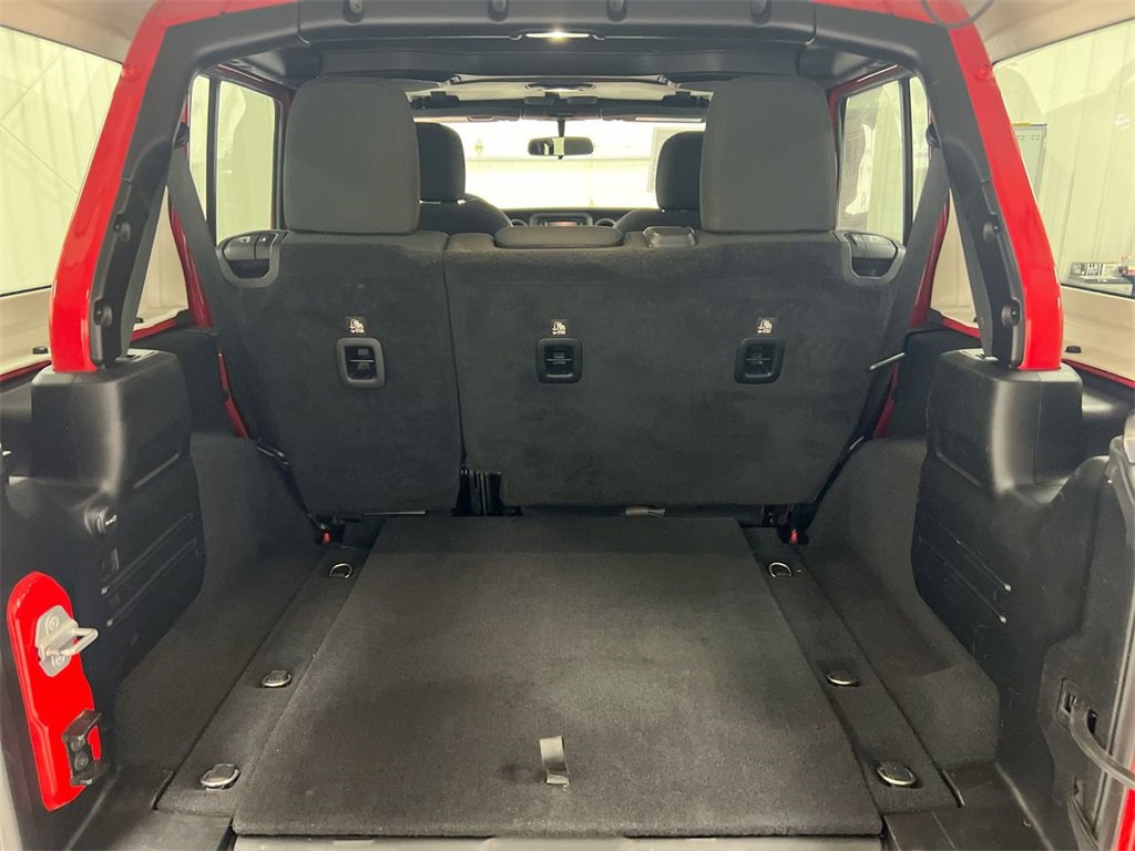 Used 2018 Jeep Wrangler Unlimited Sport S image 23