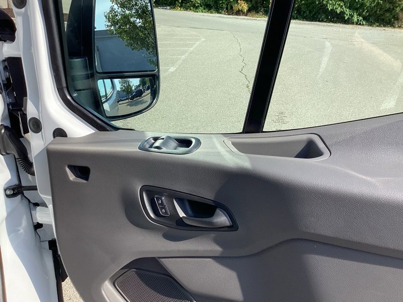 New 2025 Ford Transit 250 Low Roof image 16