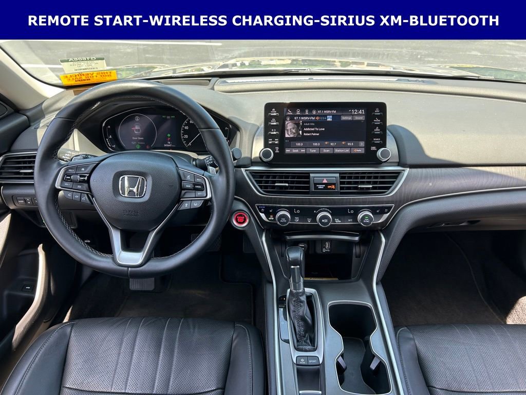 Used 2018 Honda Accord Touring image 13