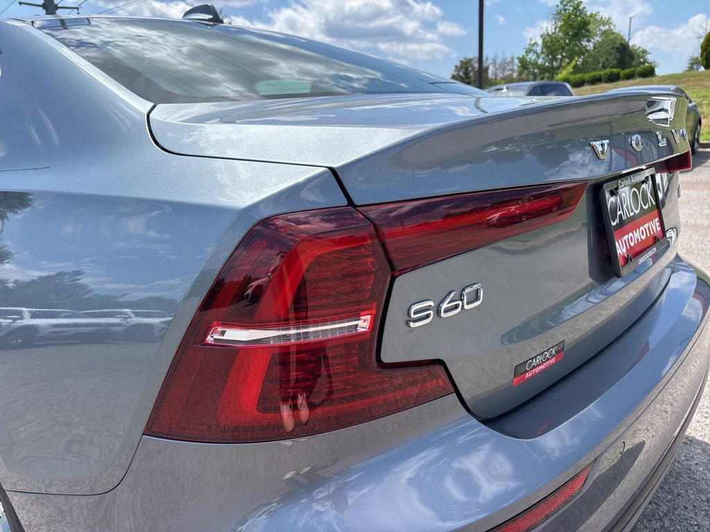 Used 2021 Volvo S60 T5 Momentum w/ Premium Package AWD/4WD image 11