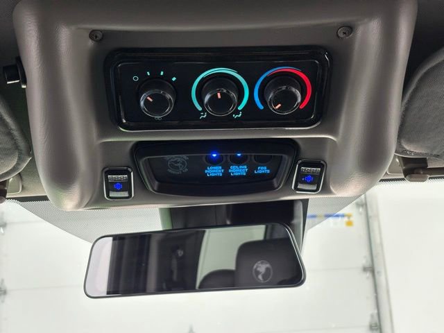 New 2026 GMC Savana 2500 RWD image 35