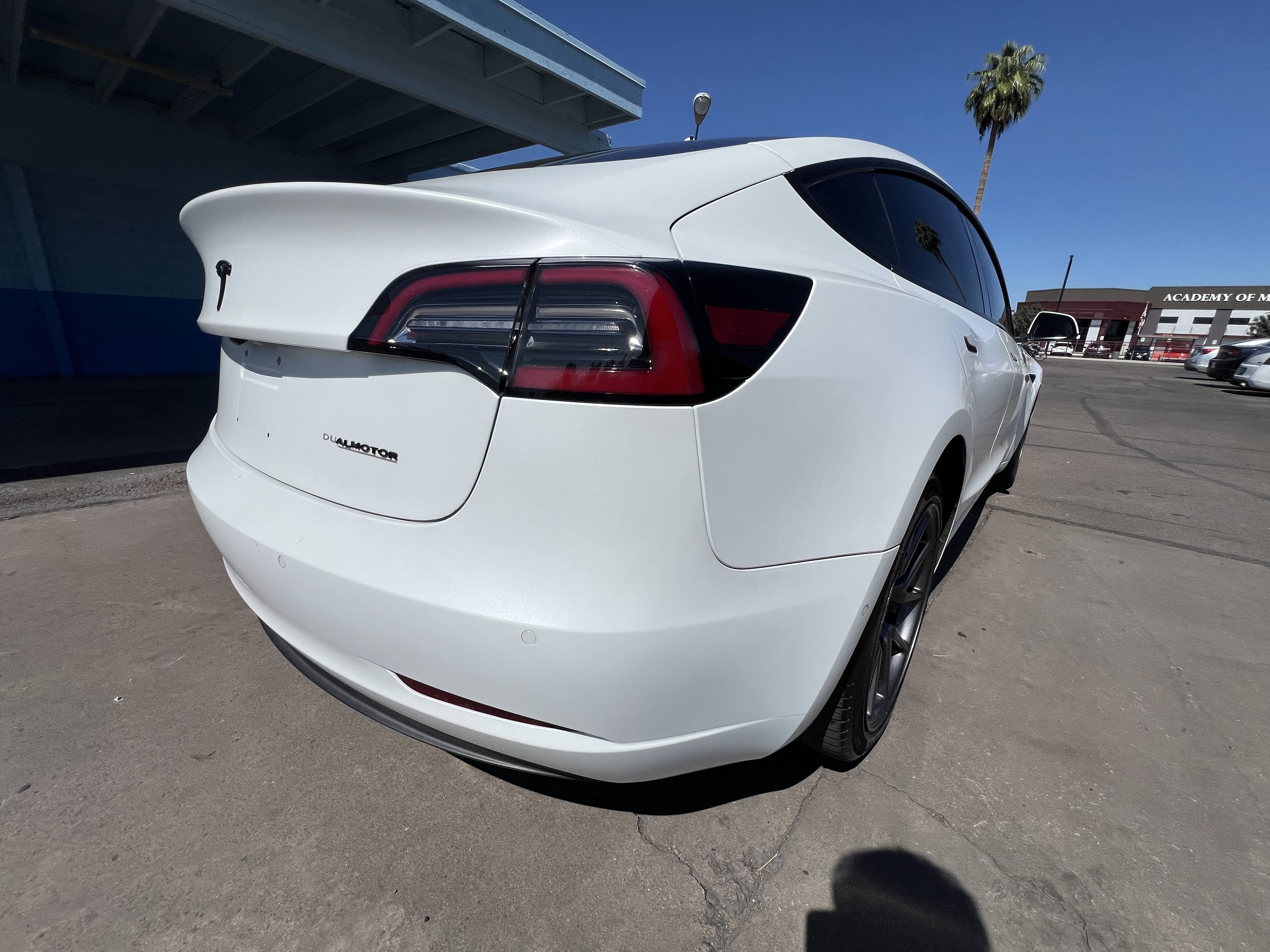Used 2018 Tesla Model 3 Long Range AWD/4WD image 3