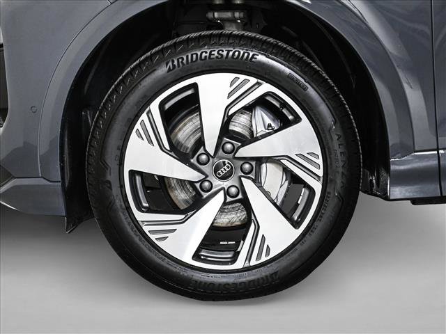 Certified 2025 Audi Q6 e-tron Premium Plus w/ Premium Plus image 25