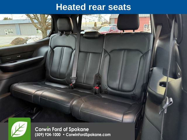 Used 2022 Jeep Wagoneer Series III w/ Flexible Seating Group image 14