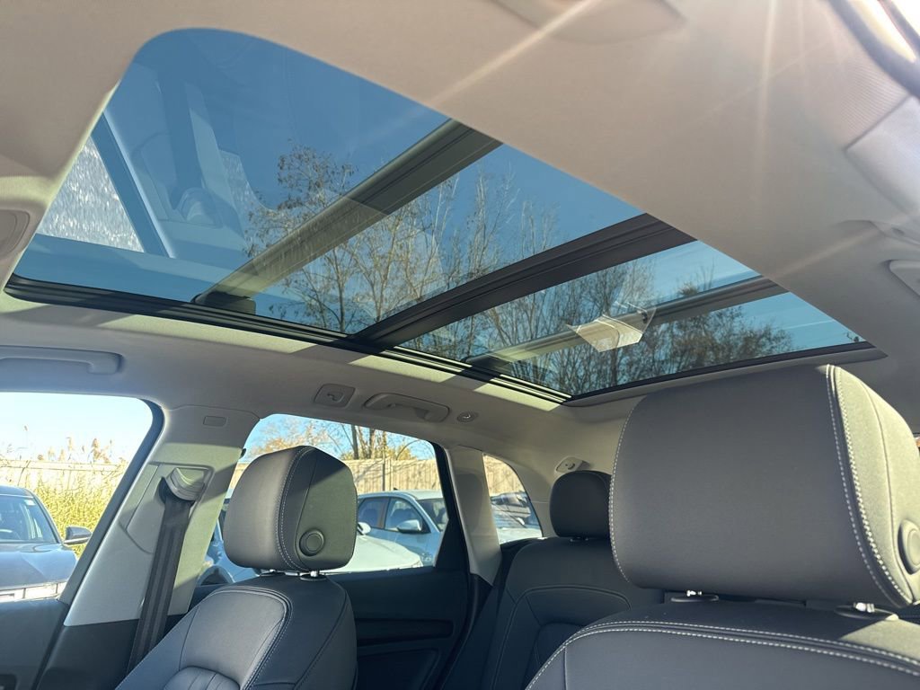 Used 2022 Audi Q5 2.0T Premium Plus w/ Premium Plus Package image 19