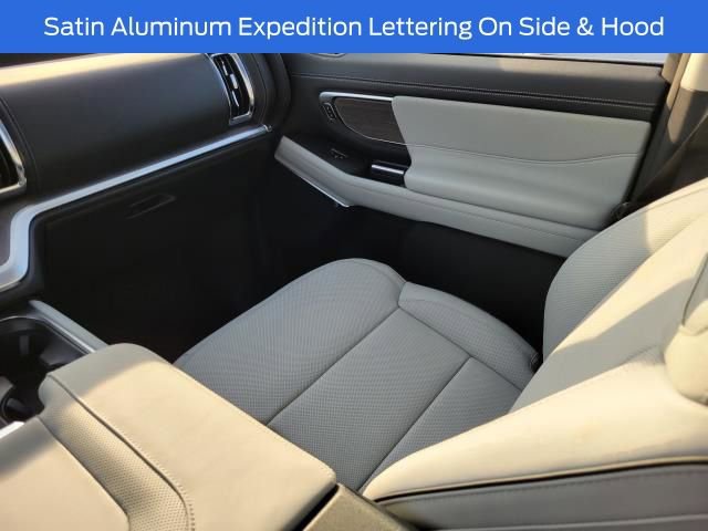 New 2025 Ford Expedition Platinum w/ Platinum Ultimate Package image 27