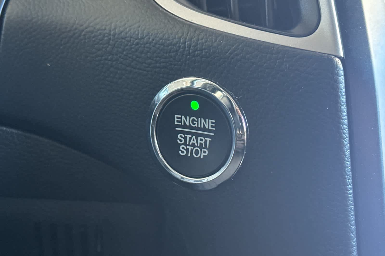 Certified 2024 Ford Edge SE AWD/4WD image 22