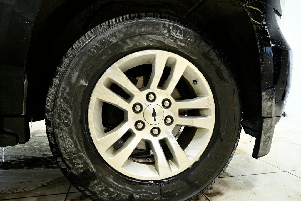 Used 2020 Chevrolet Tahoe LT image 9