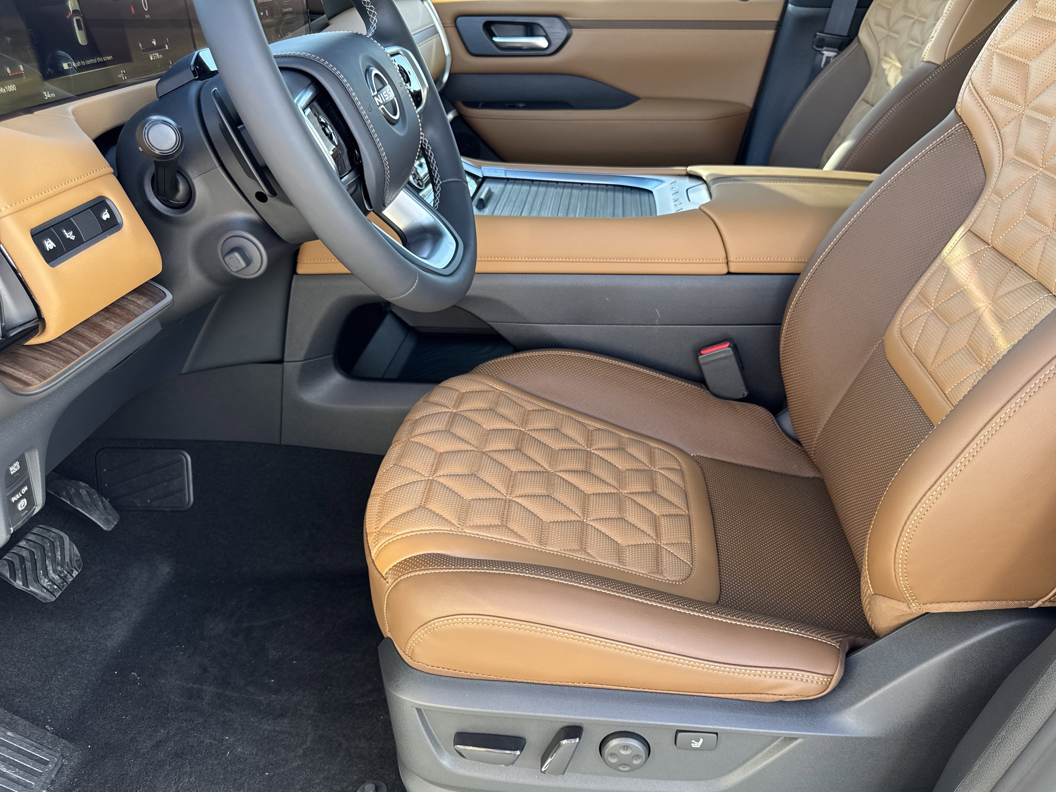 New 2026 Nissan Armada Platinum Reserve image 11