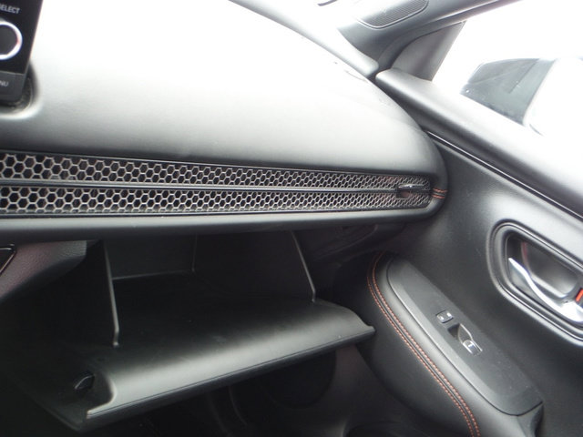 Used 2025 Honda HR-V Sport image 19
