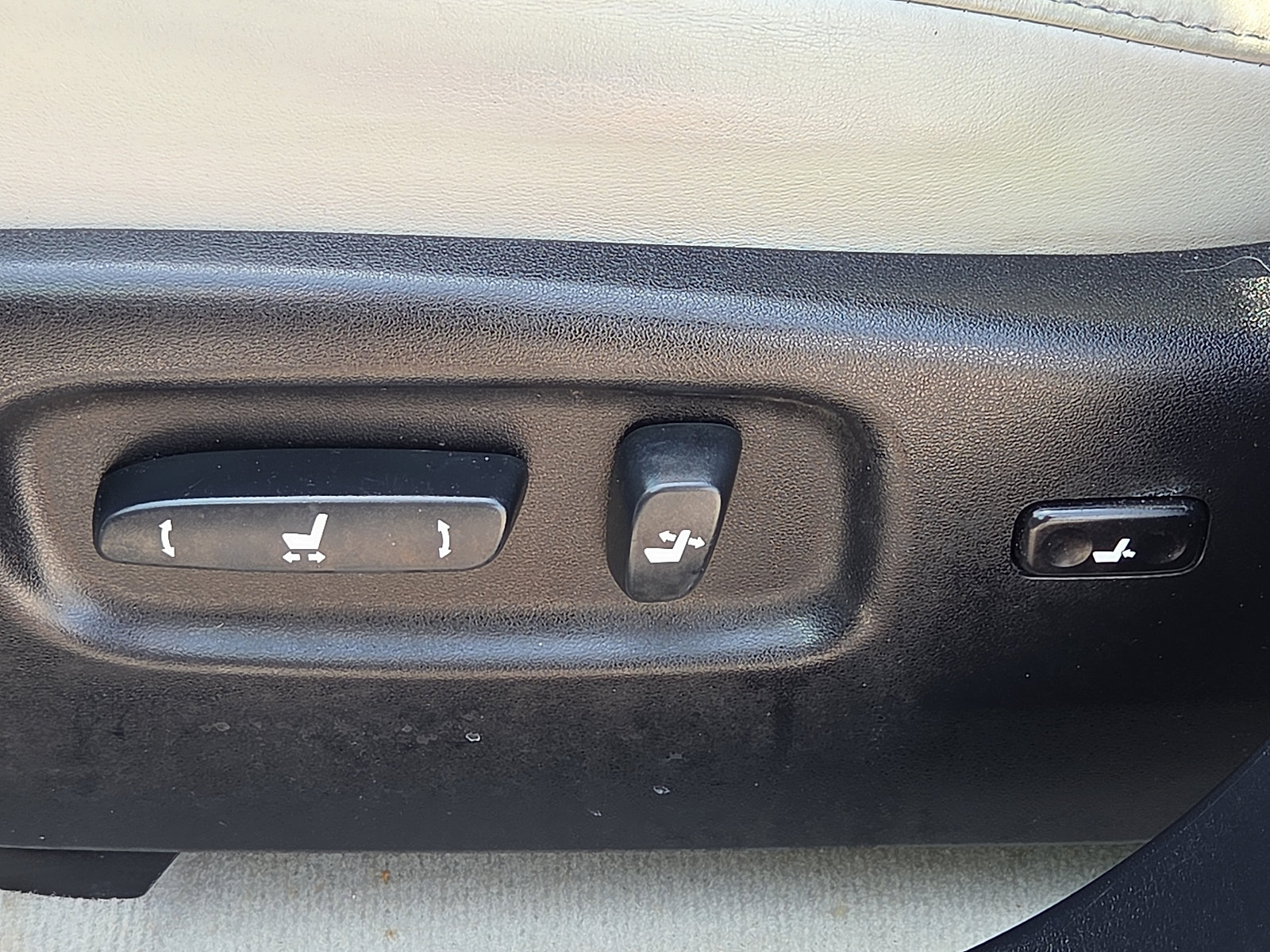 Used 2014 Lexus RX 350 AWD w/ Navigation Package image 14
