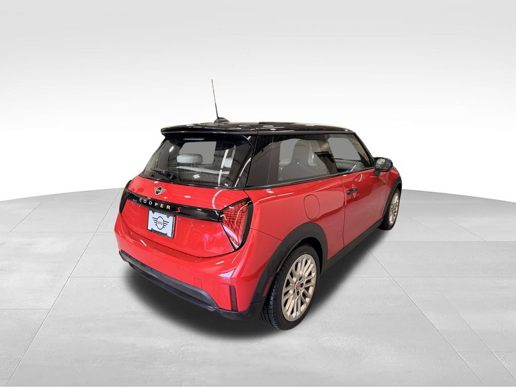 Used 2025 MINI Cooper S FWD image 6