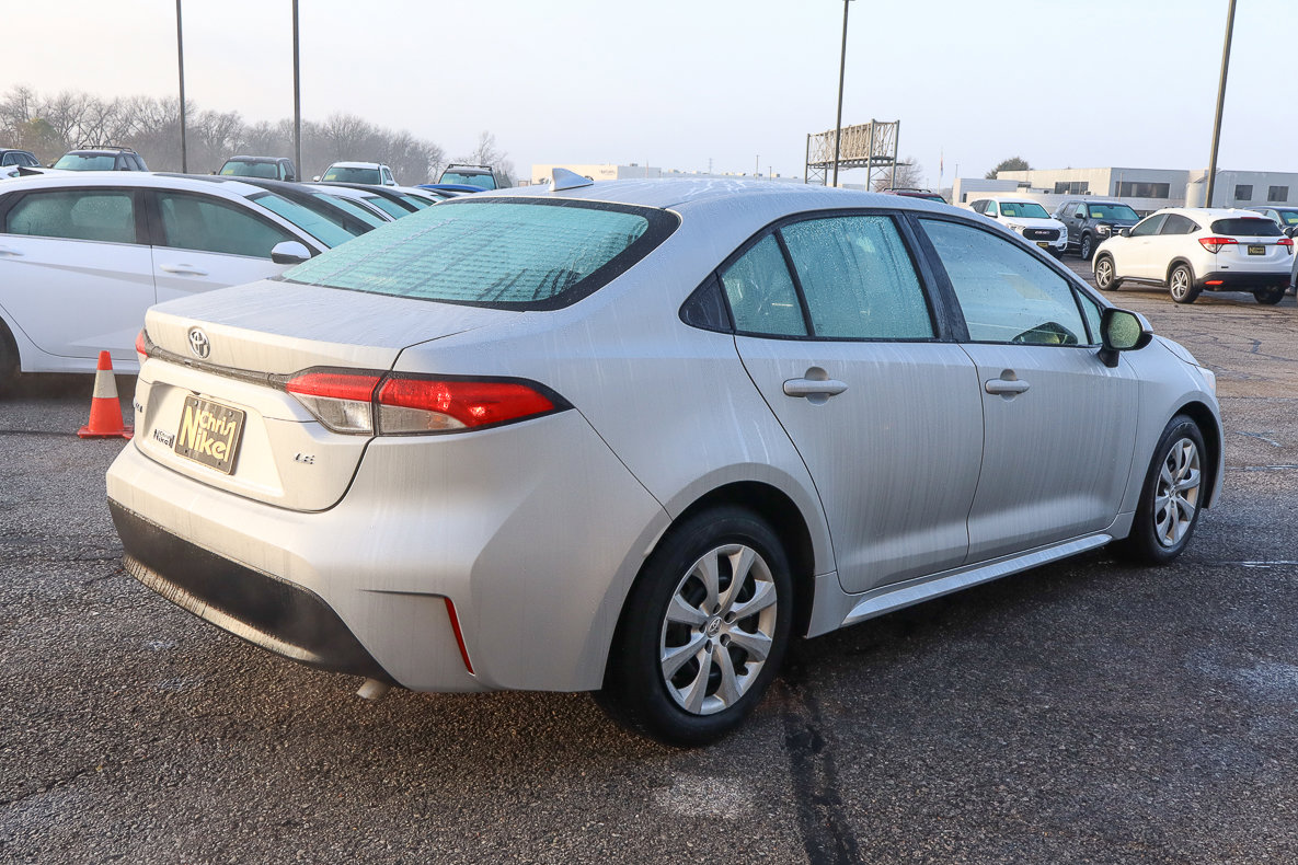 Used 2024 Toyota Corolla LE image 4