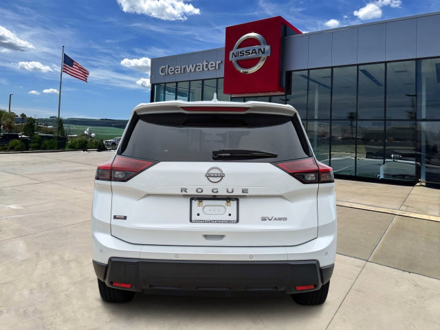Used 2024 Nissan Rogue SV AWD/4WD image 6