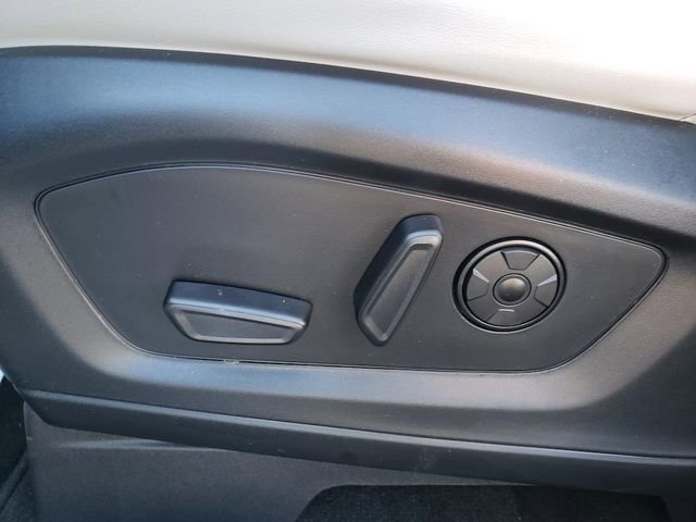 New 2026 Ford Explorer Platinum w/ LUX Leather Package image 13