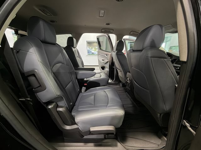 Used 2020 Buick Enclave Premium w/ Surround and Sites Package FWD image 14