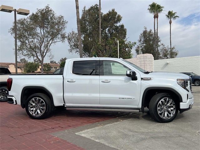 New 2026 GMC Sierra 1500 Denali w/ Denali Reserve Package image 2