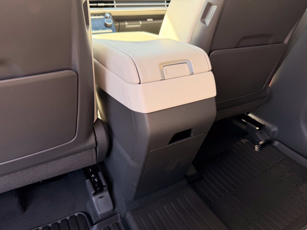 New 2027 Hyundai Santa Fe SEL FWD image 26