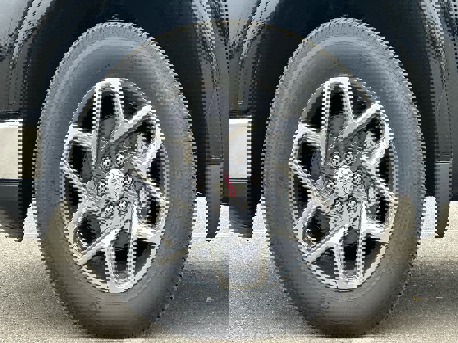 New 2026 GMC Sierra 1500 SLE w/ Preferred Package image 24