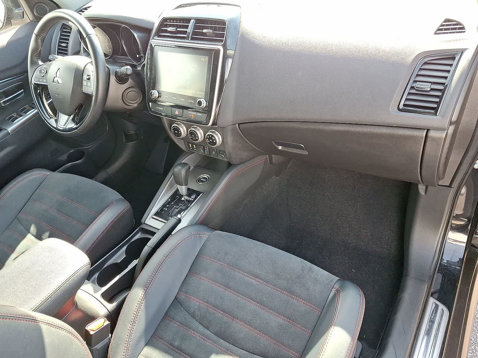 Used 2023 Mitsubishi Outlander Sport SE AWD/4WD image 32
