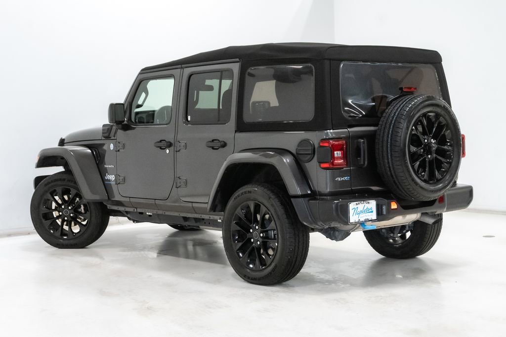 Used 2024 Jeep Wrangler Unlimited Sahara AWD/4WD image 27