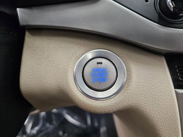 Used 2017 Hyundai Elantra Value Edition w/ Cargo Package image 15