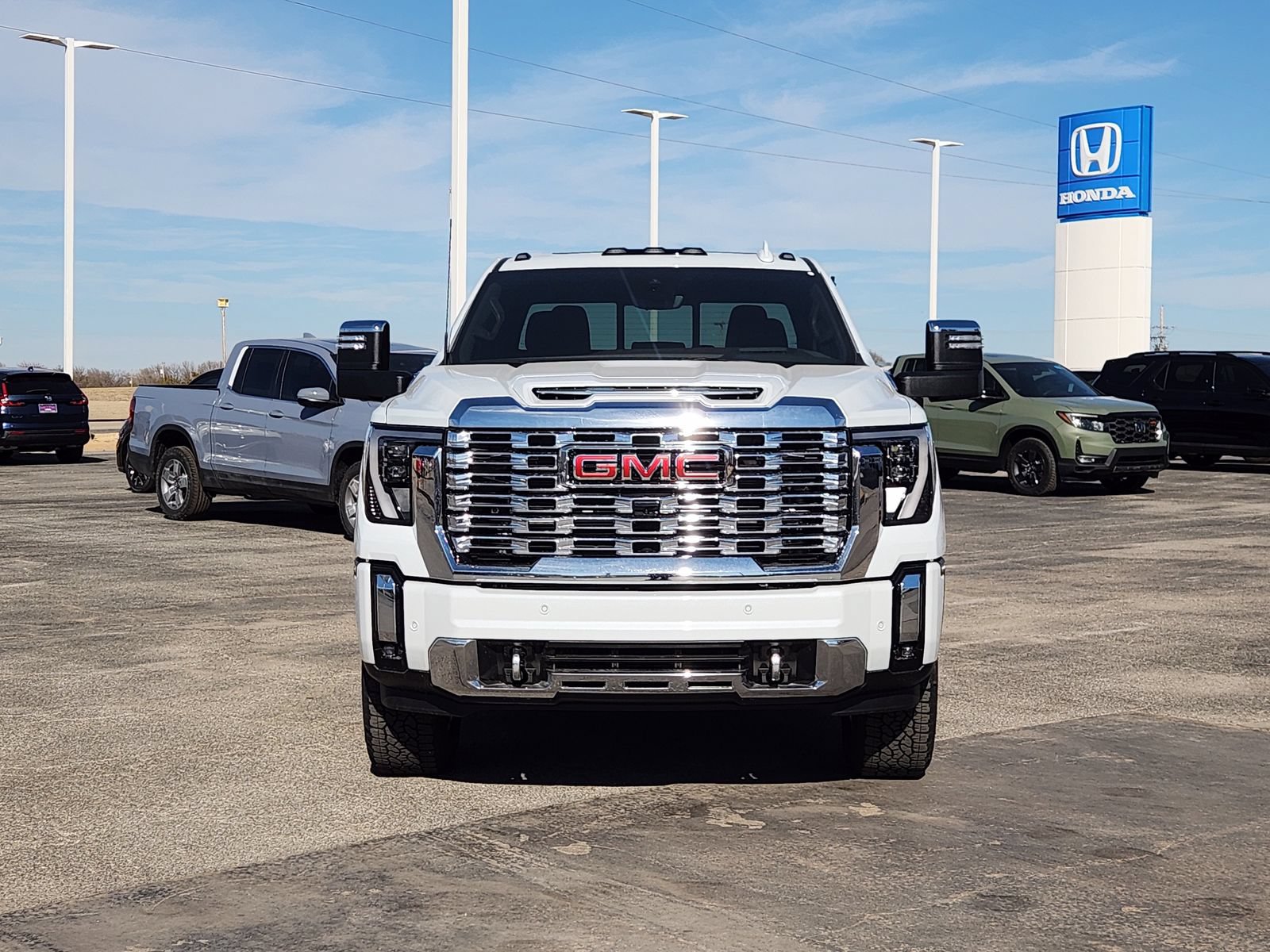 New 2026 GMC Sierra 2500 Denali w/ Denali Reserve Package AWD/4WD image 6
