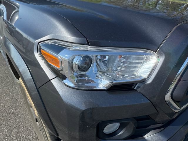 Certified 2023 Toyota Tacoma SR5 AWD/4WD image 12