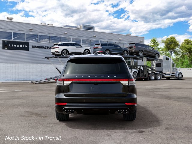 New 2027 Lincoln Aviator AWD w/ Jet Appearance Package image 7