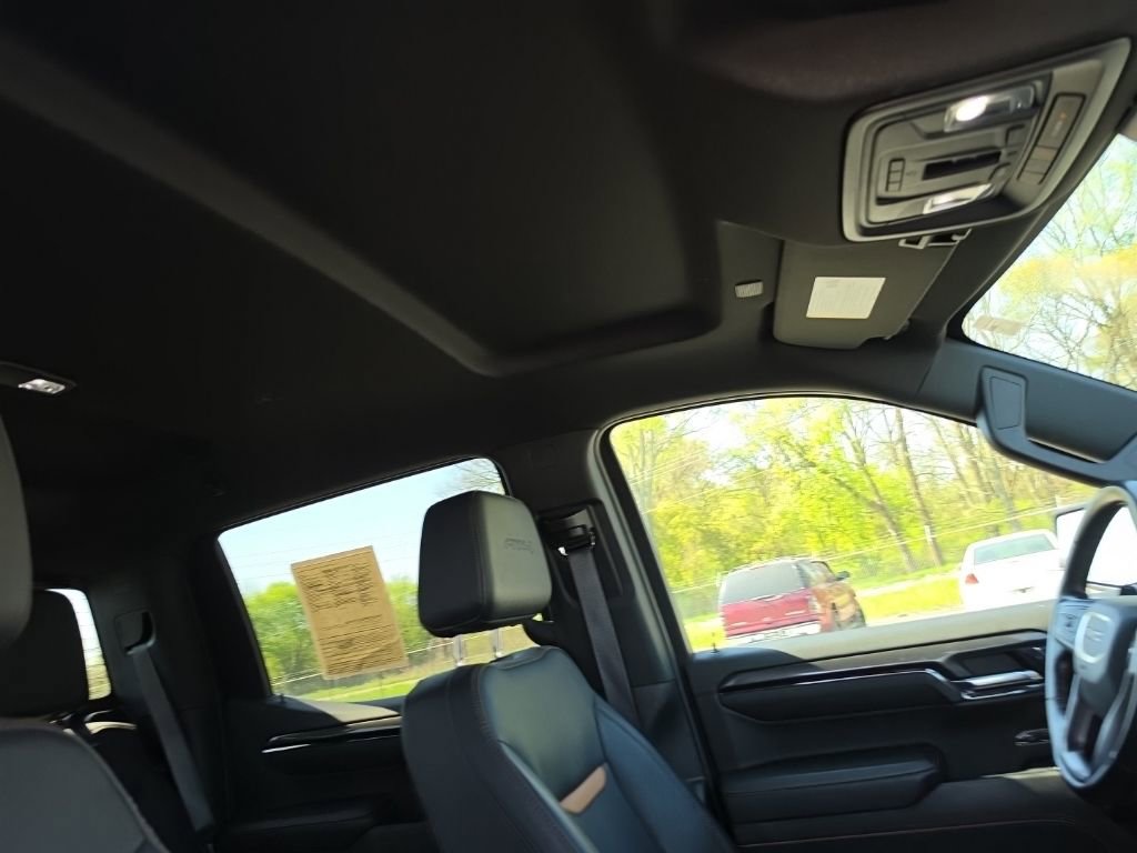 Used 2023 GMC Sierra 1500 AT4 w/ AT4 Premium Package image 34