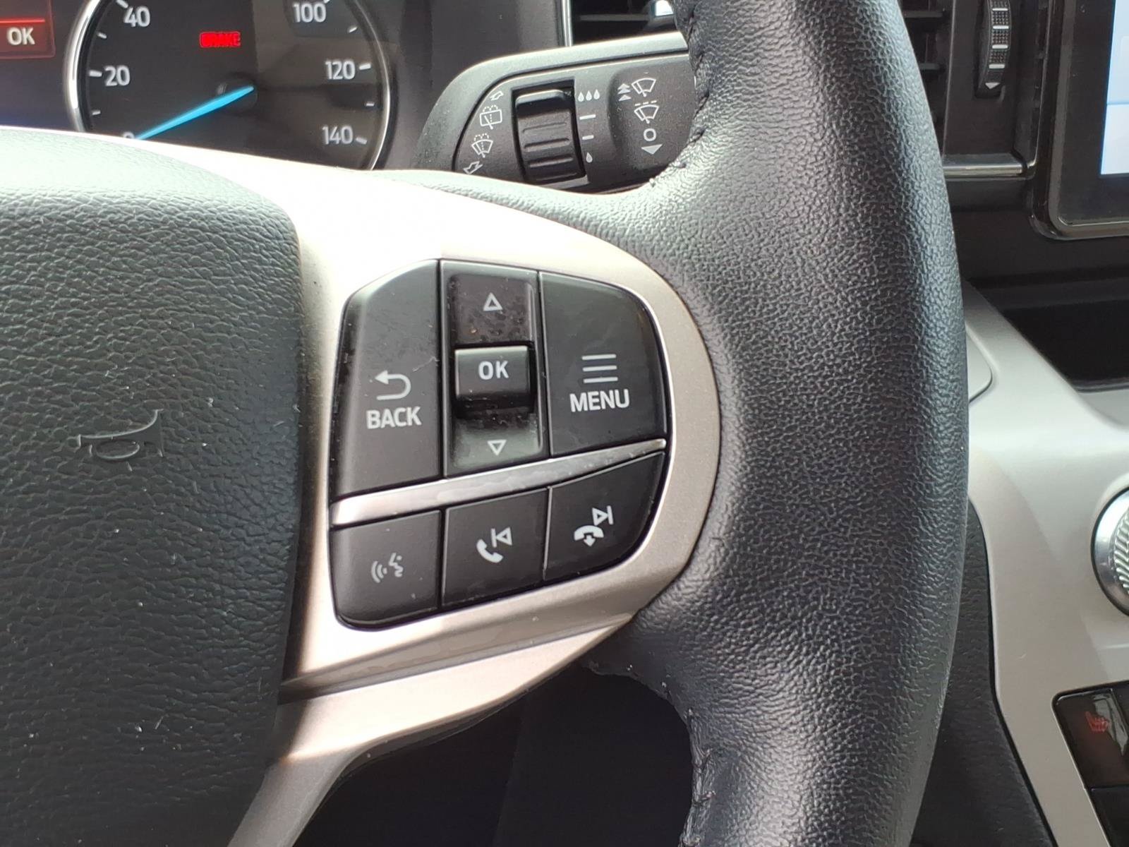 Certified 2023 Ford Explorer XLT w/ Equipment Group 202A AWD/4WD image 18