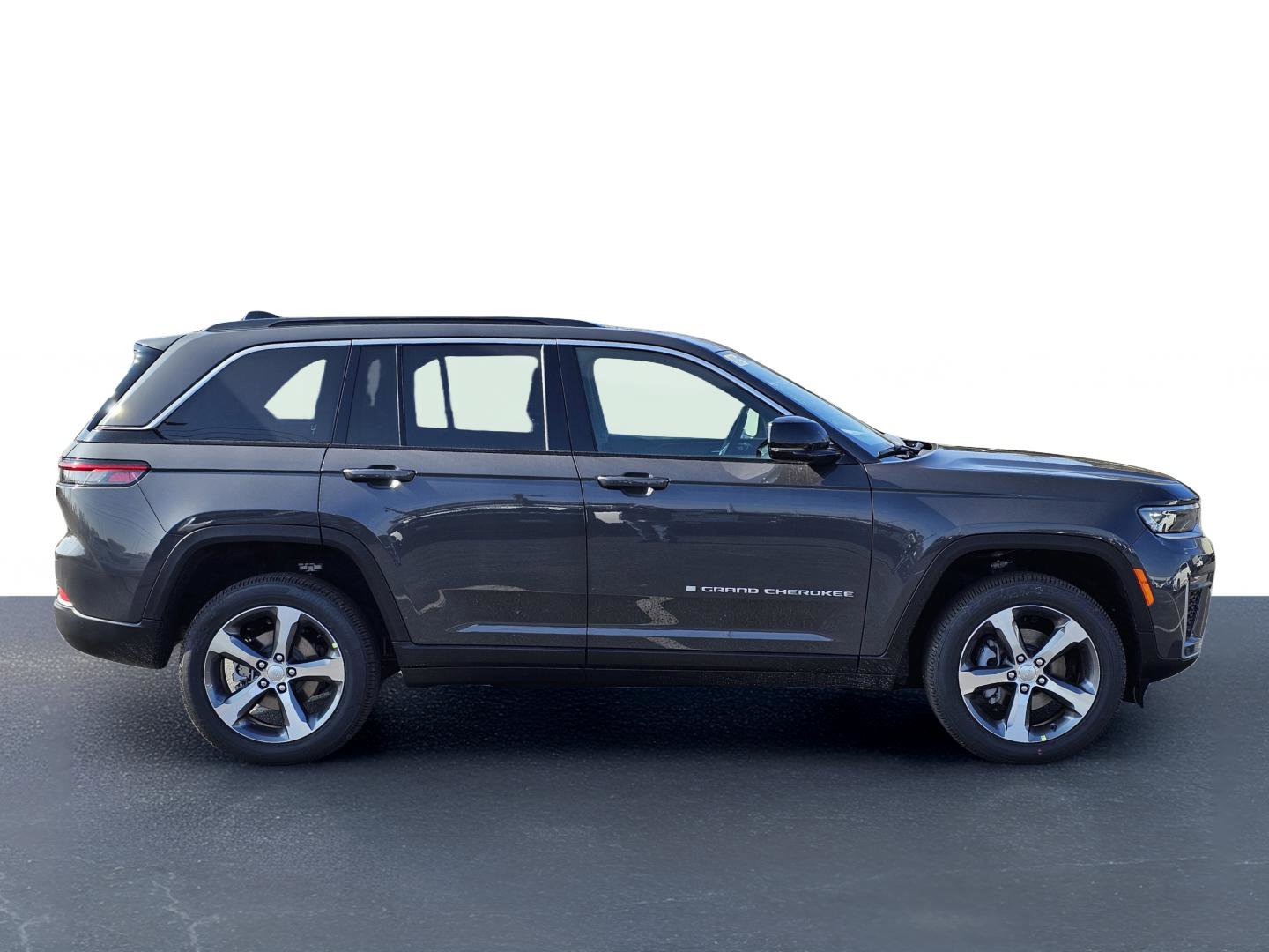 New 2026 Jeep Grand Cherokee Limited image 7