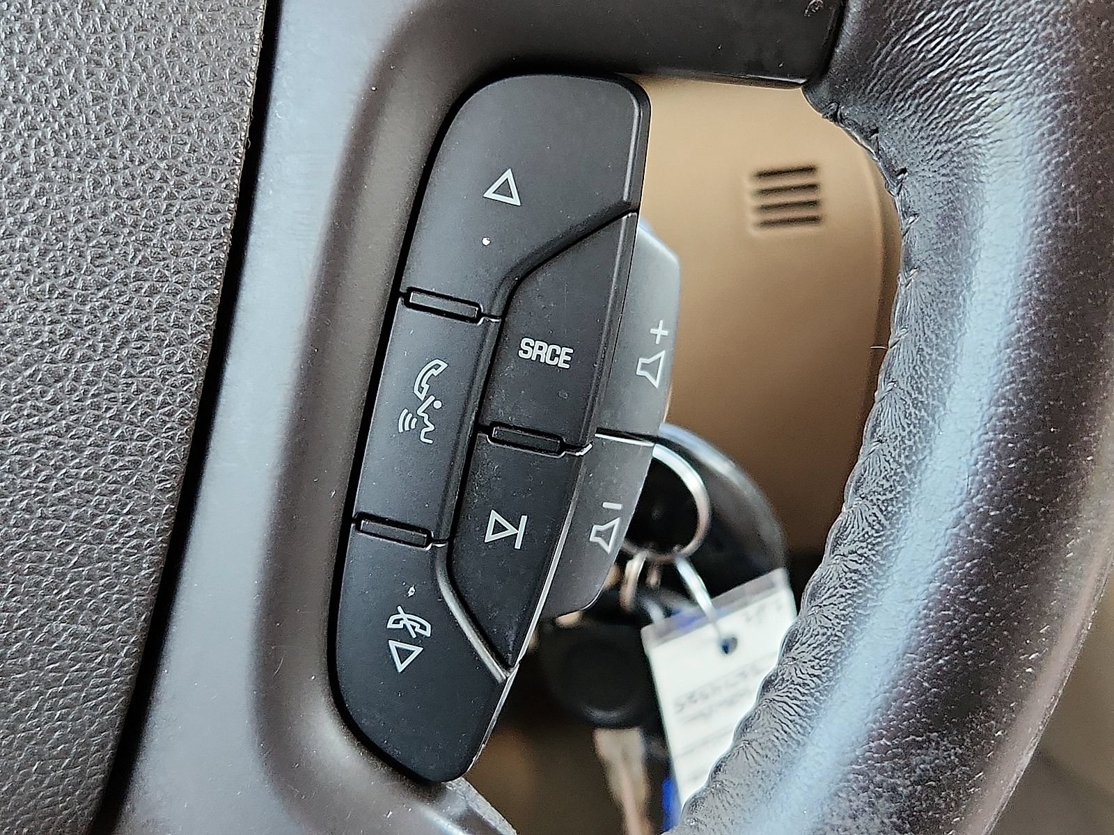 Used 2012 Buick Enclave Premium w/ LPO, Cargo Convenience Pkg FWD image 16
