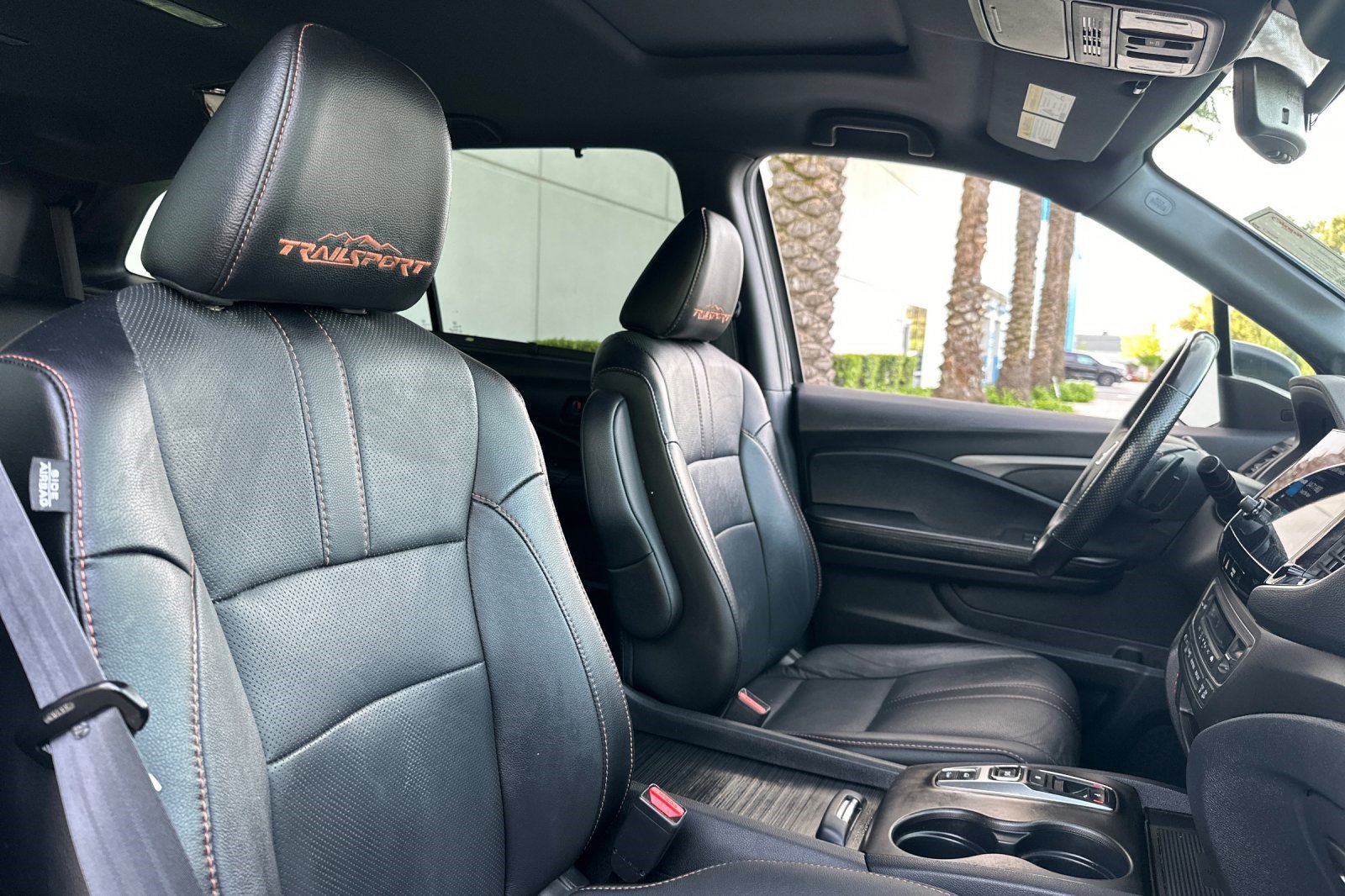 Used 2022 Honda Pilot TrailSport image 31