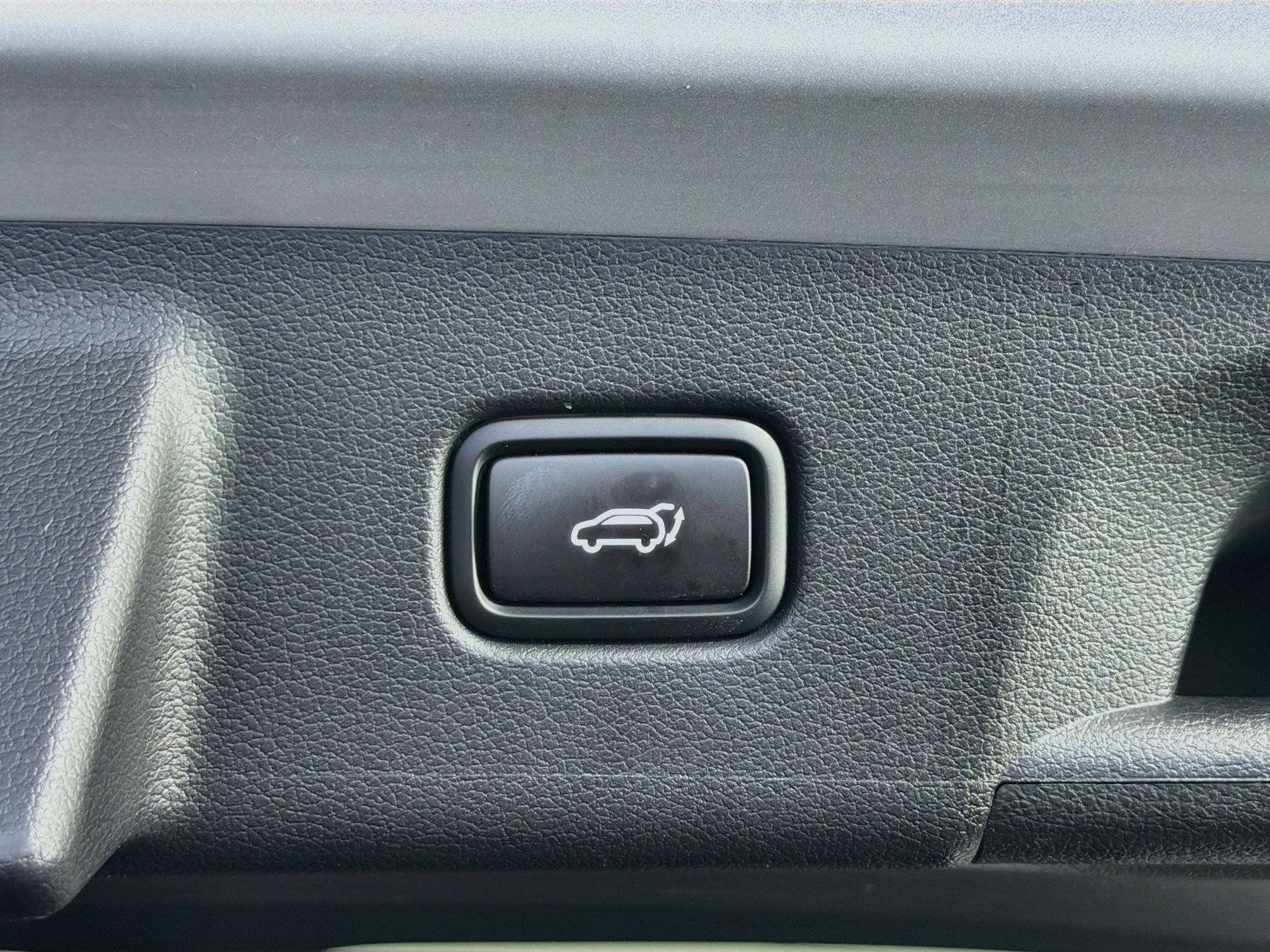 Used 2024 Hyundai Palisade SEL FWD image 32