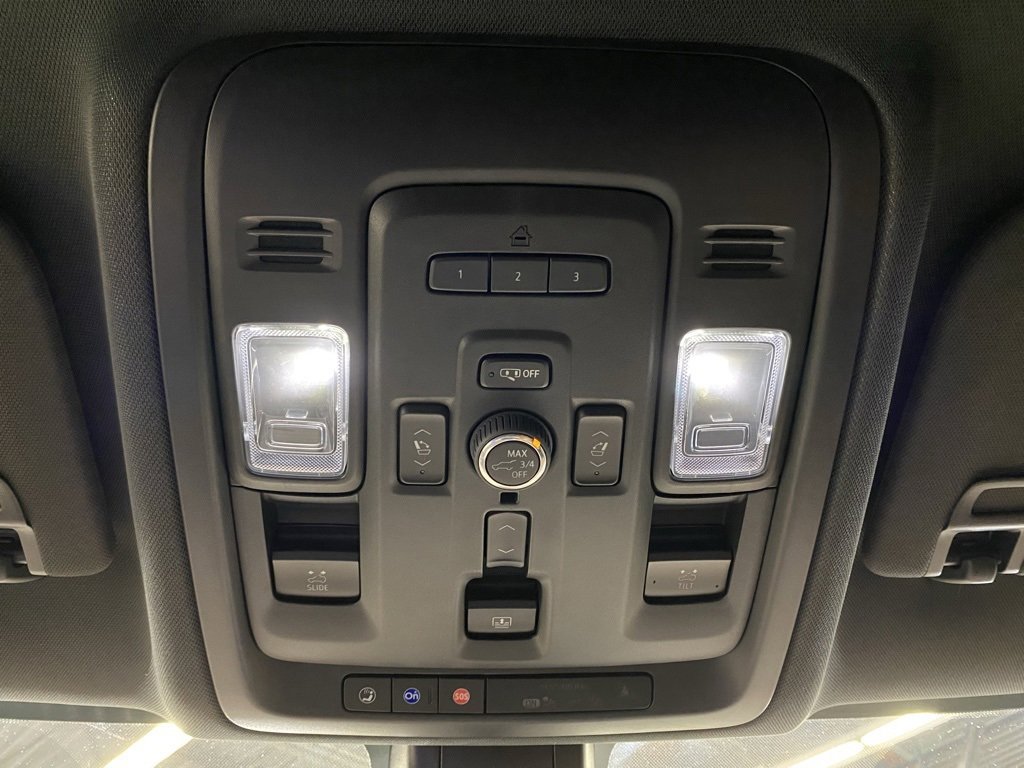 Used 2022 Chevrolet Tahoe High Country image 41