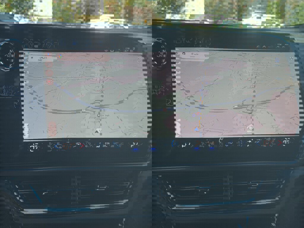 New 2026 Chevrolet Equinox EV RS image 9