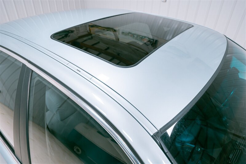 Used 1997 BMW 540i Sedan RWD image 14