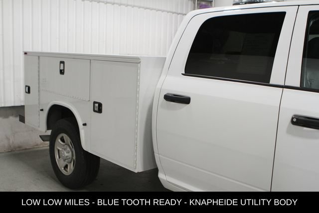 Used 2017 RAM 3500 Tradesman RWD image 3