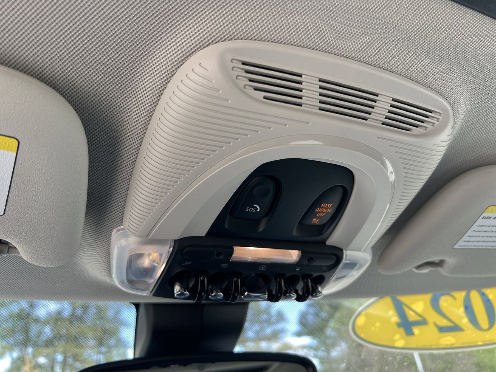 Used 2024 MINI Cooper S image 32