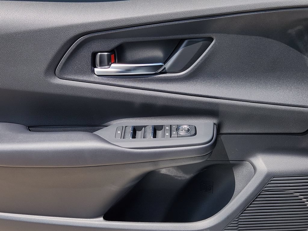 New 2026 Toyota Prius Plug-In Hybrid FWD image 18